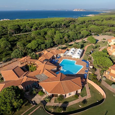 Residence Baia Dei Mirti Vignola Mare Buitenkant foto