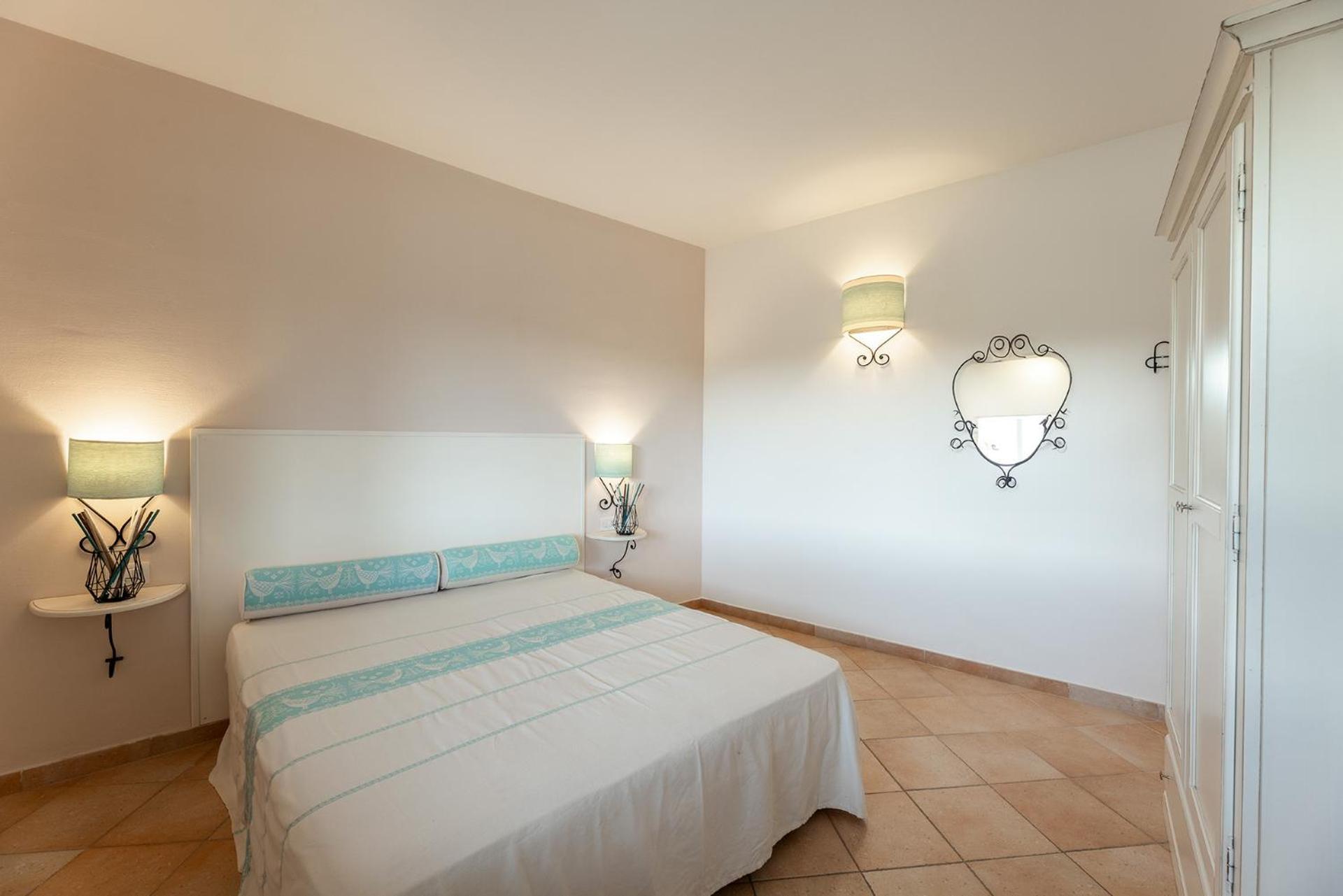 Residence Baia Dei Mirti Vignola Mare Buitenkant foto