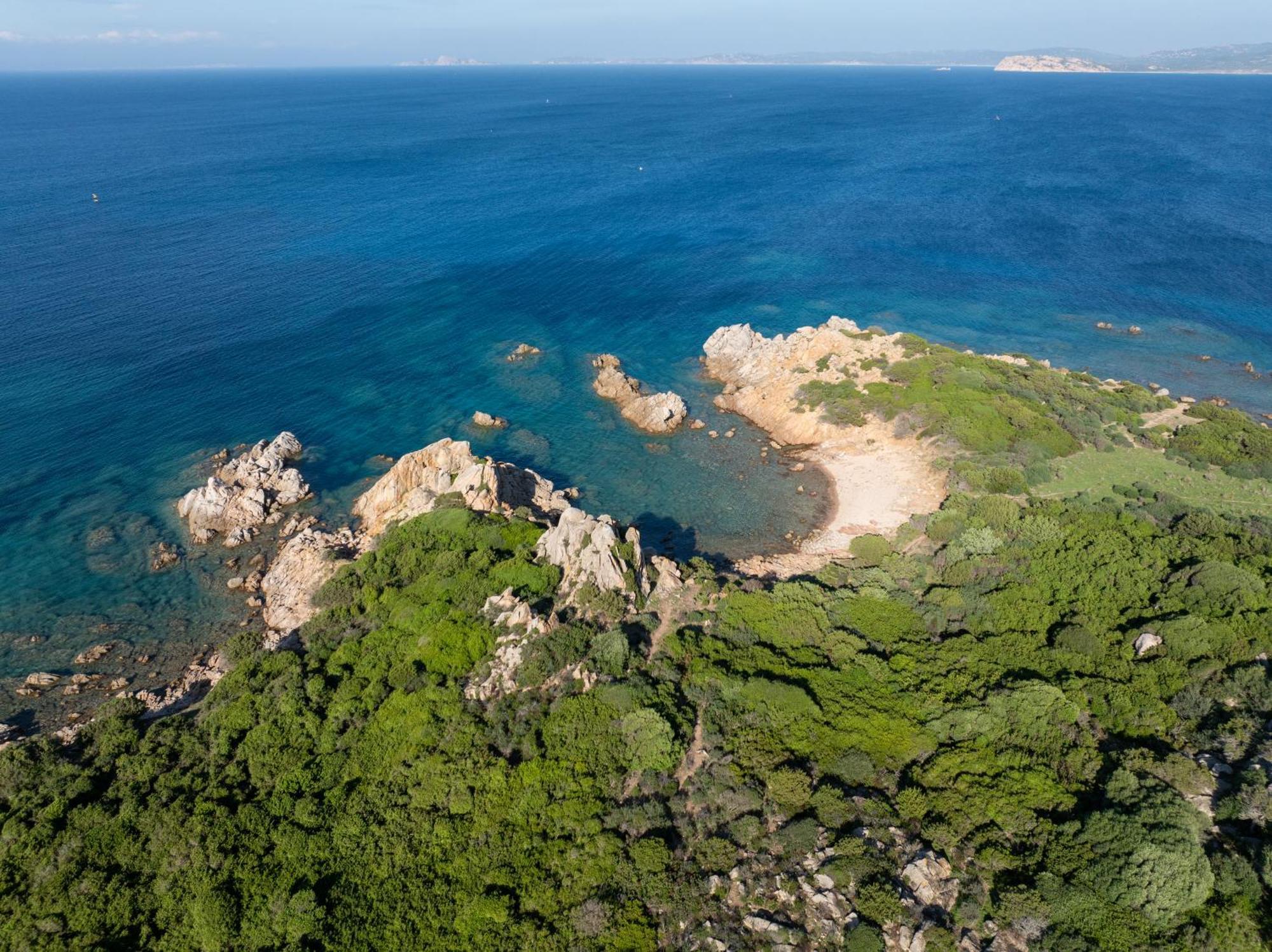 Residence Baia Dei Mirti Vignola Mare Buitenkant foto